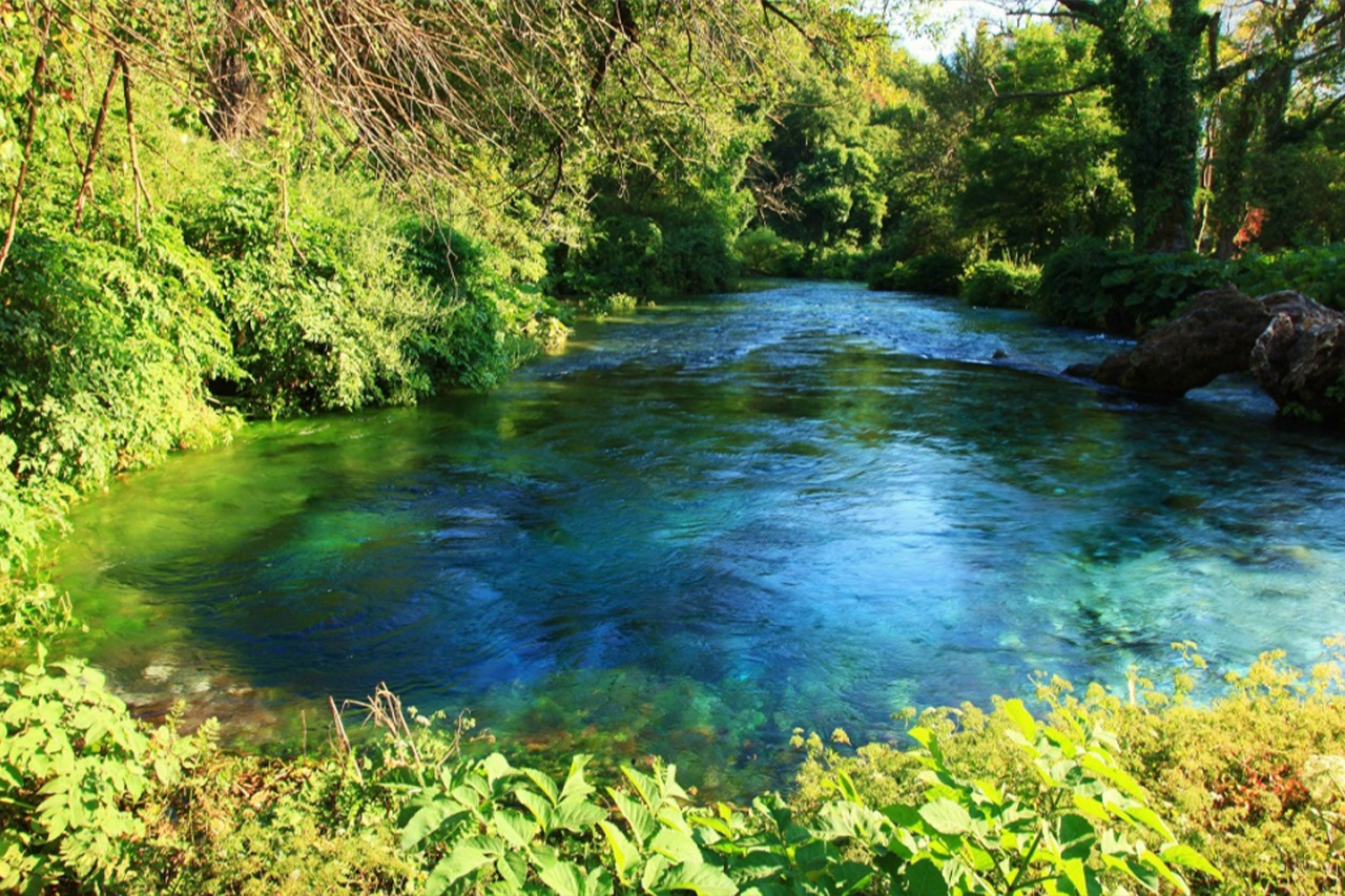 GJIROKASTER – SYRI KALTER