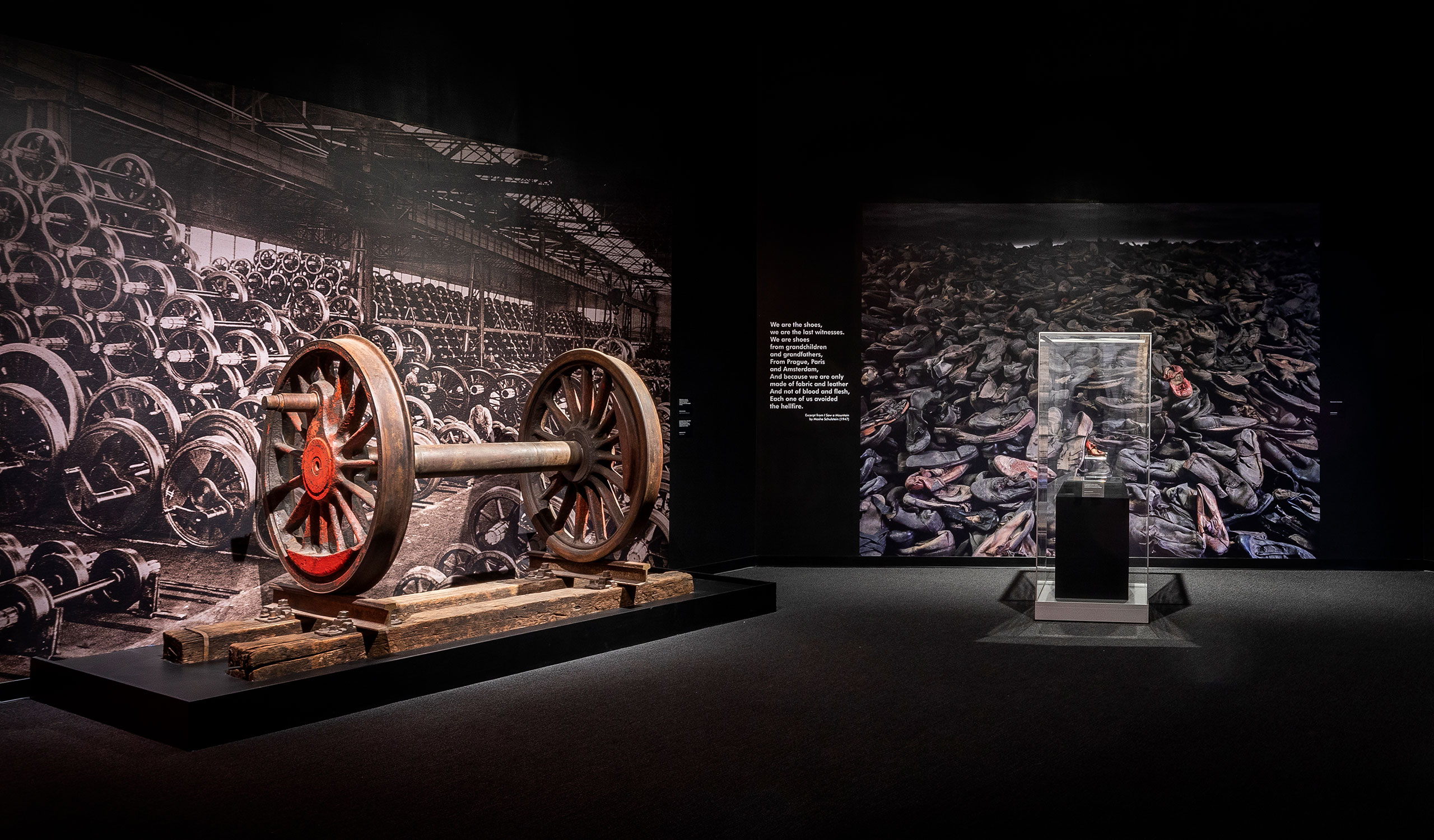 AUSCHWITZ-KRAKOV-VARSHAVË