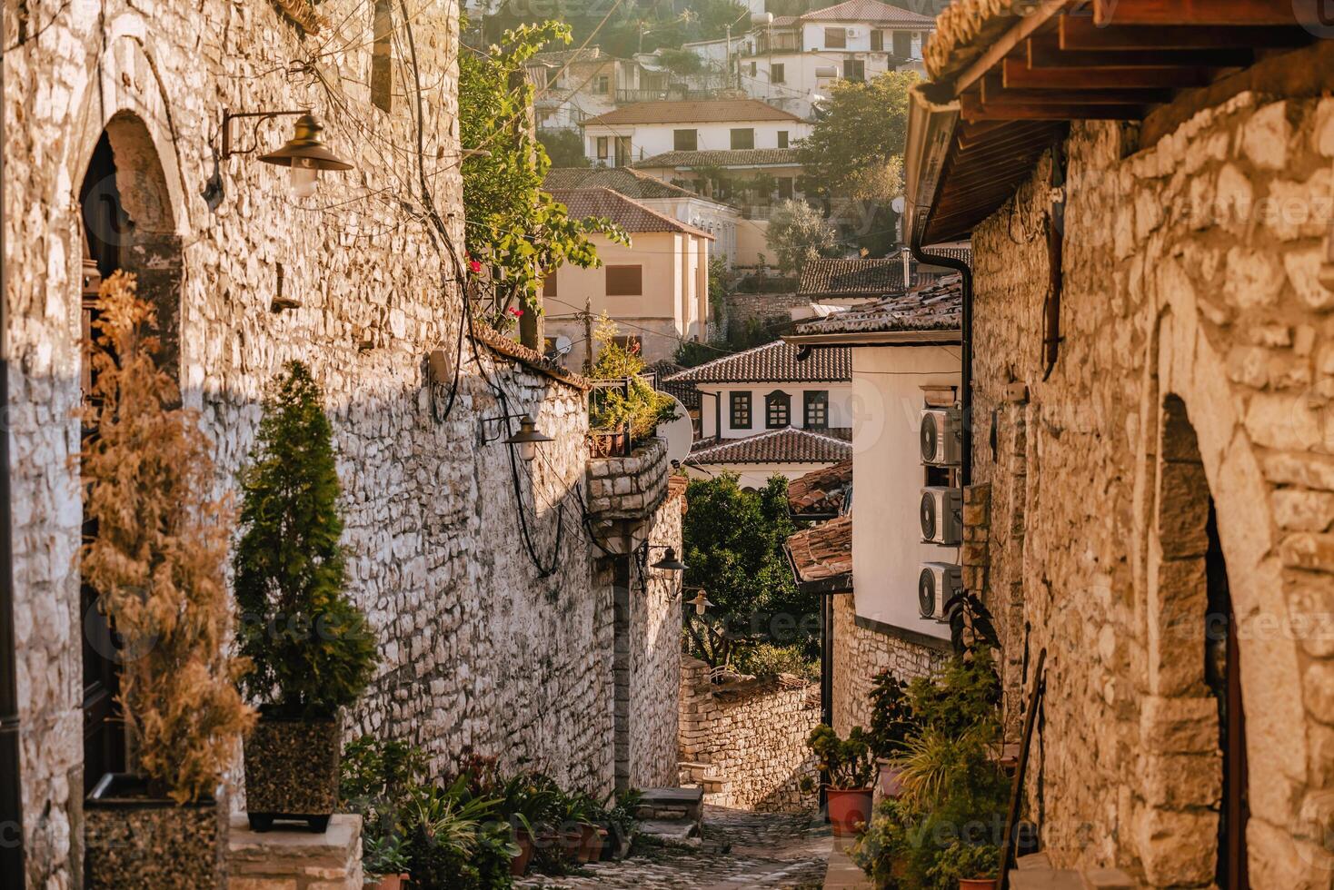 SPRING TOUR IN ALBANIA – 4 DAYS